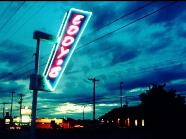 Eddys_Doughty steakhouse