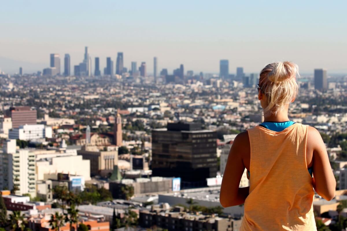 LA