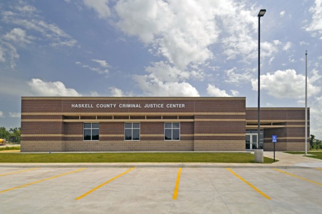 unconstitutional jail system