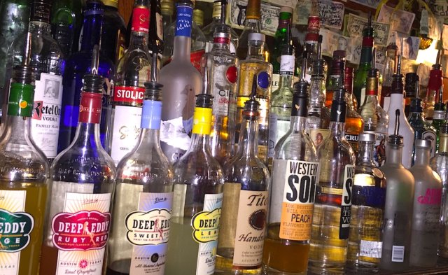 LiquorBicker1 liquor bicker