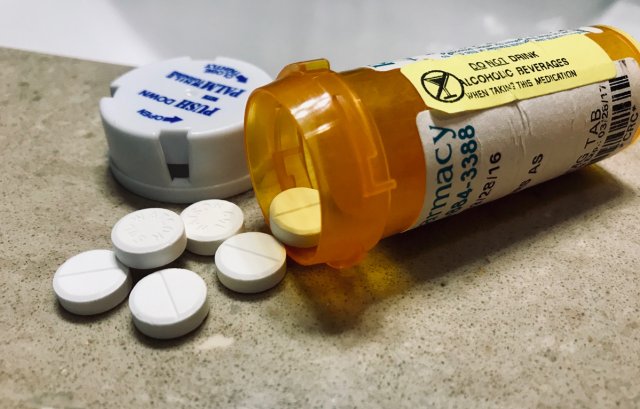 Pills1 Oklahoma opioid deaths
