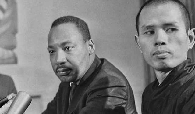 037-31-May-1966-Chicago-Sheraton-Hotel-TNH-with-MLK-PHOTO-unknown Black-Asian solidarity