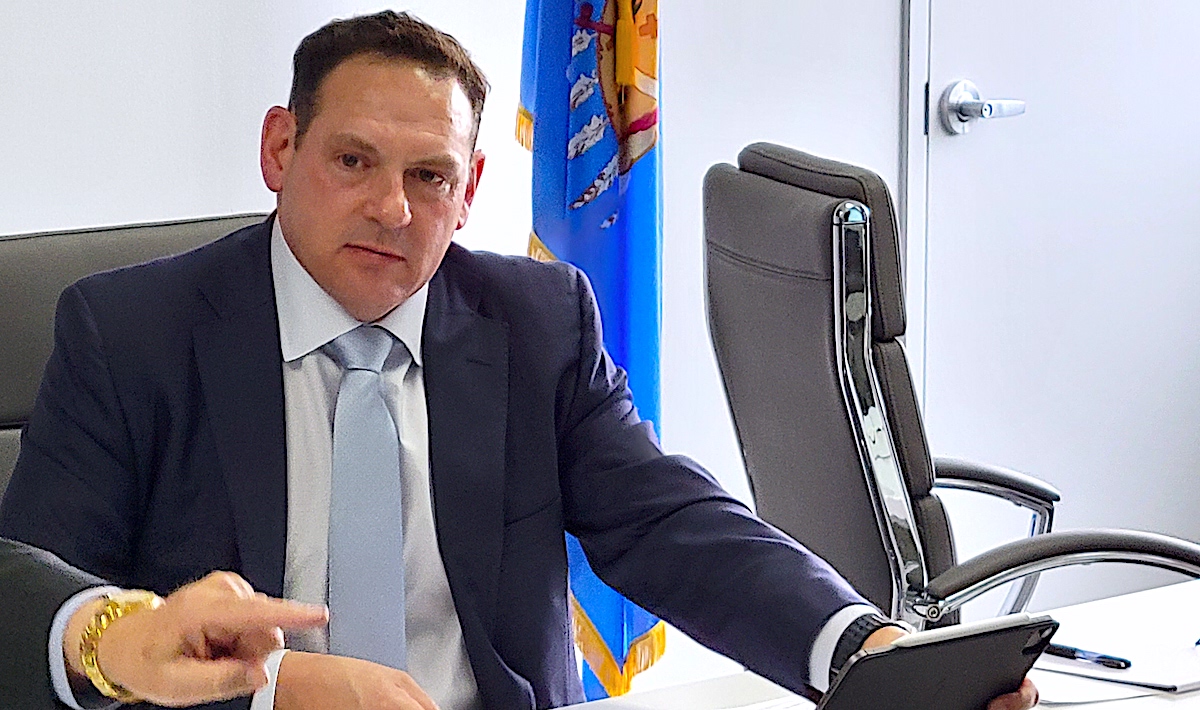 Mike Fina, Broadband Board, OKWIN, Motorola